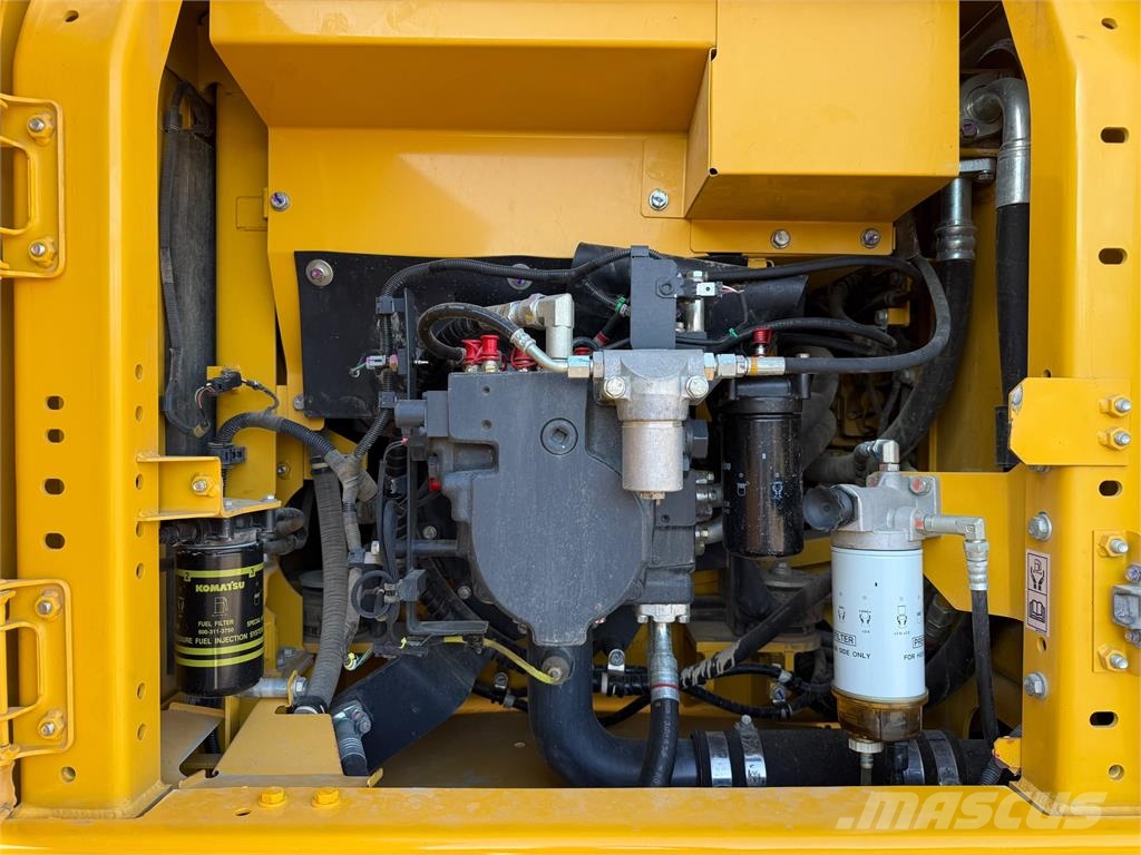 Komatsu PC210 LC-11 Excavadoras sobre orugas