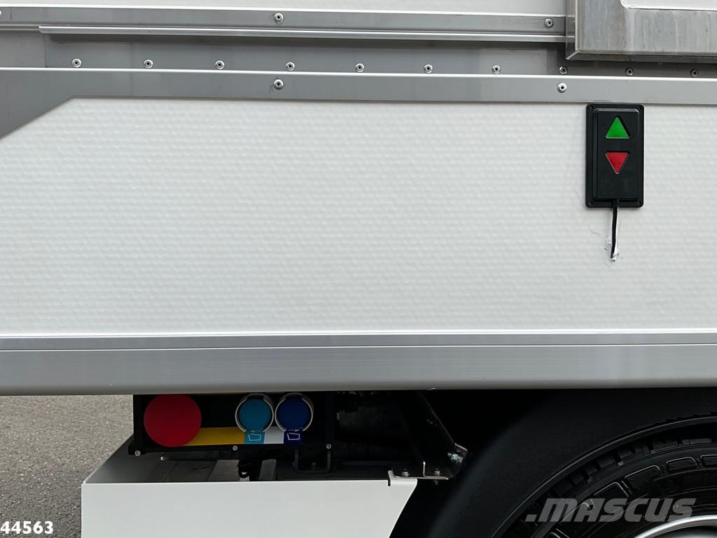 Peugeot E-Expert 100% elektrisch kippende zijlader Müllwagen