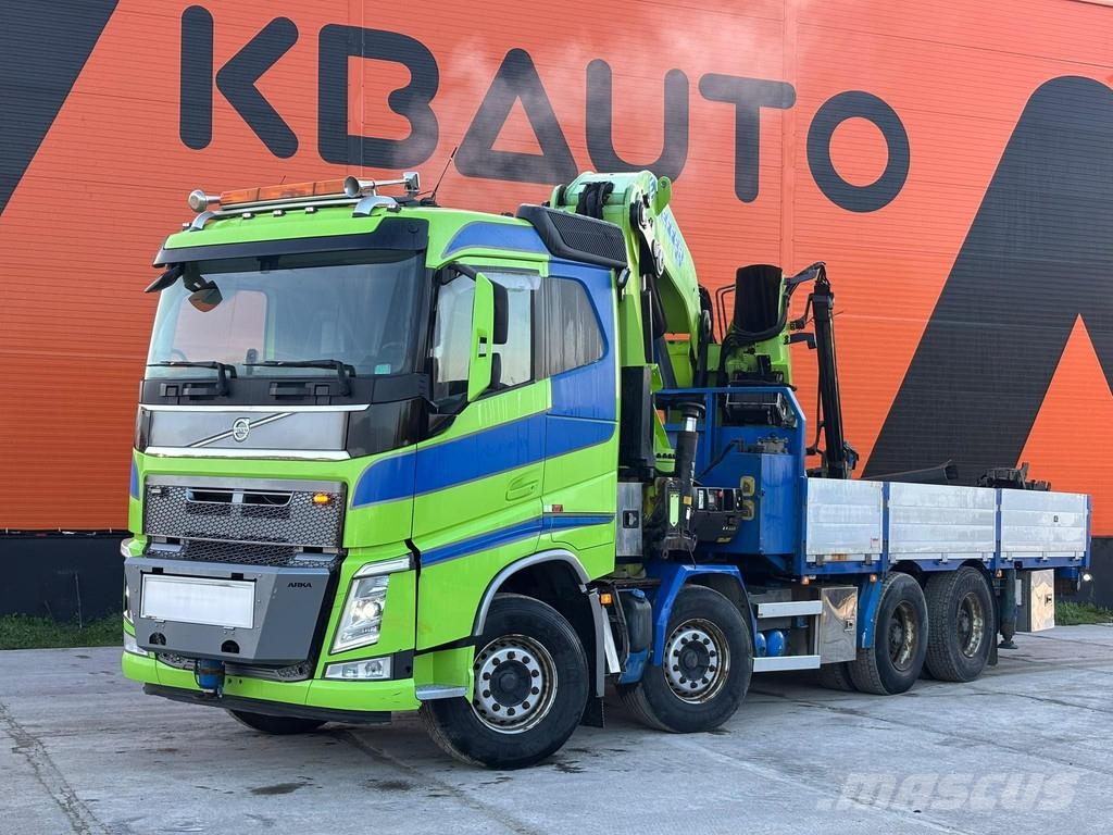 Volvo FH540 8x4/4 + Effer 955 8S 2017 CRANE DAMAGED / Ef Kamioni sa kranom