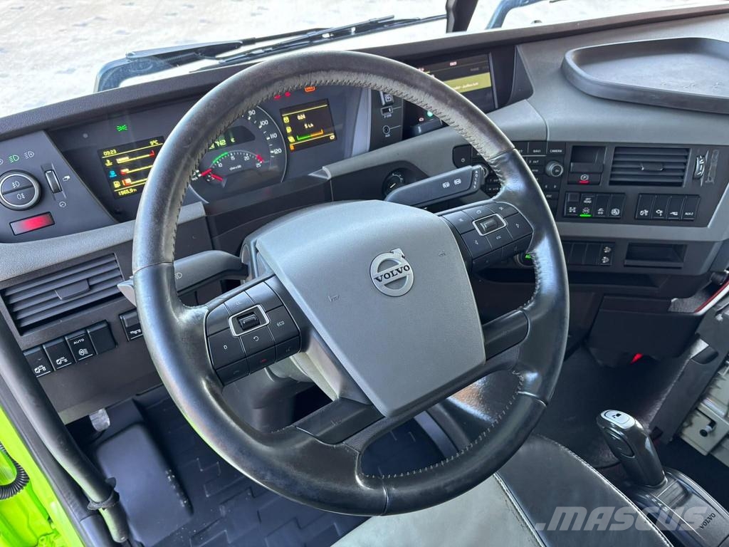 Volvo FH540 8x4/4 + Effer 955 8S 2017 CRANE DAMAGED / Ef Автокрани