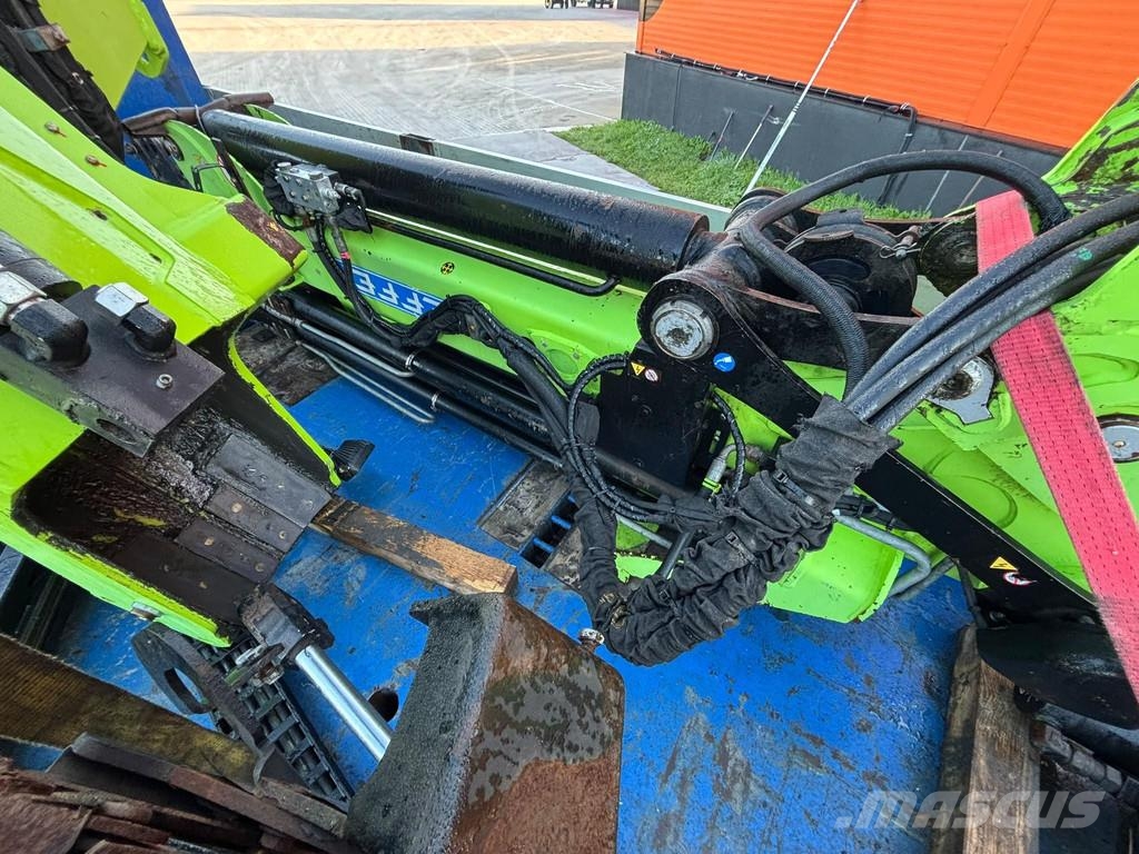 Volvo FH540 8x4/4 + Effer 955 8S 2017 CRANE DAMAGED / Ef Kamioni sa kranom