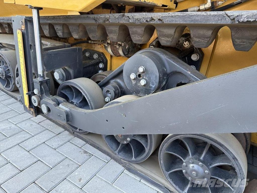 CAT AP 655F Asfaltafwerkmachines