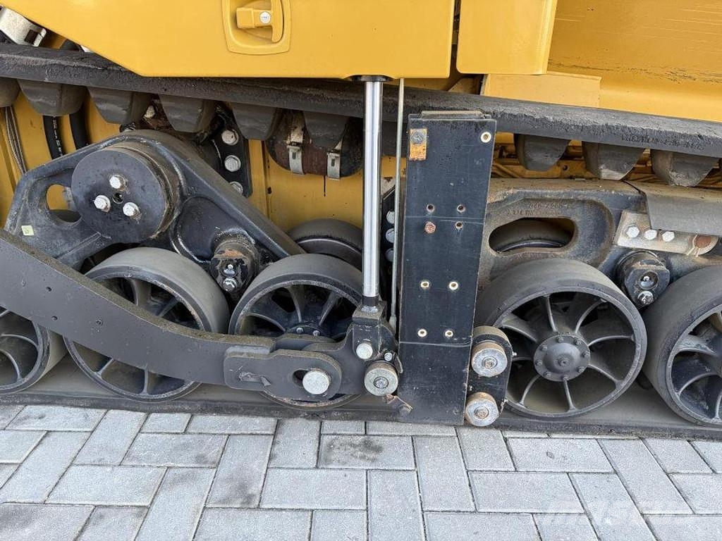 CAT AP 655F Asfaltni finišeri