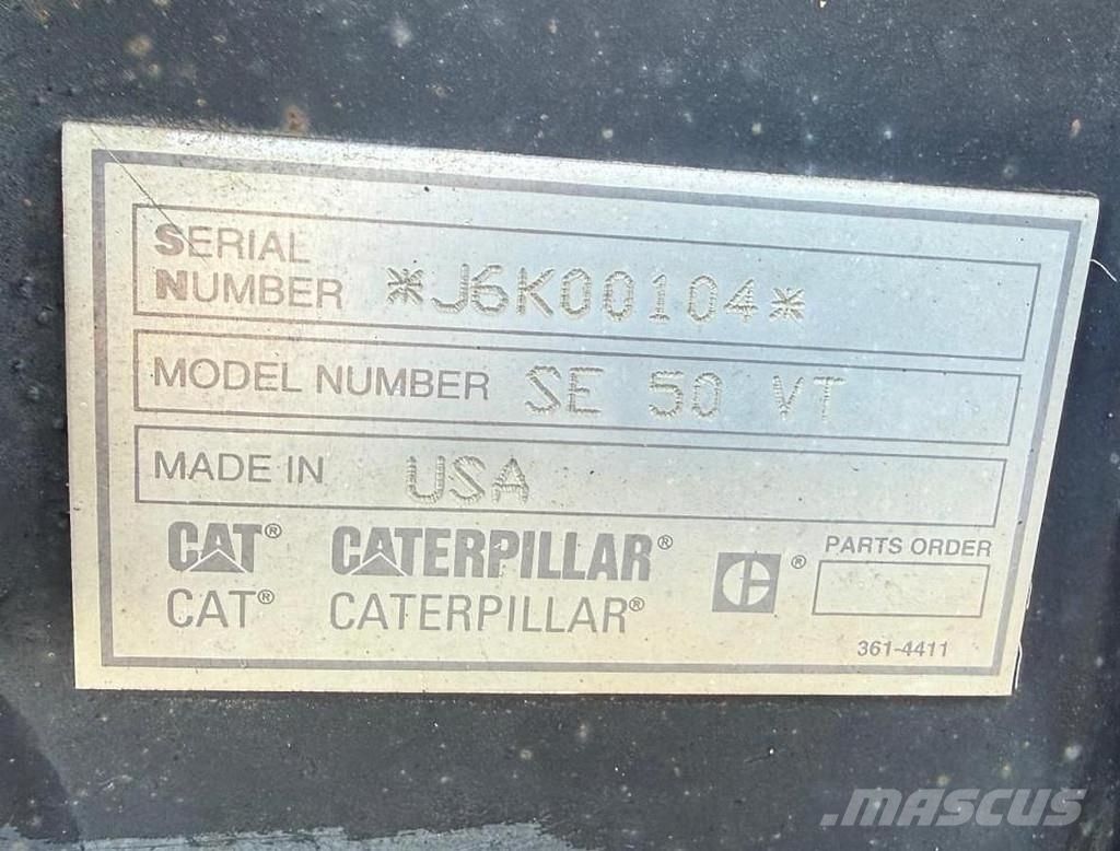 CAT AP 655F Asfaltafwerkmachines