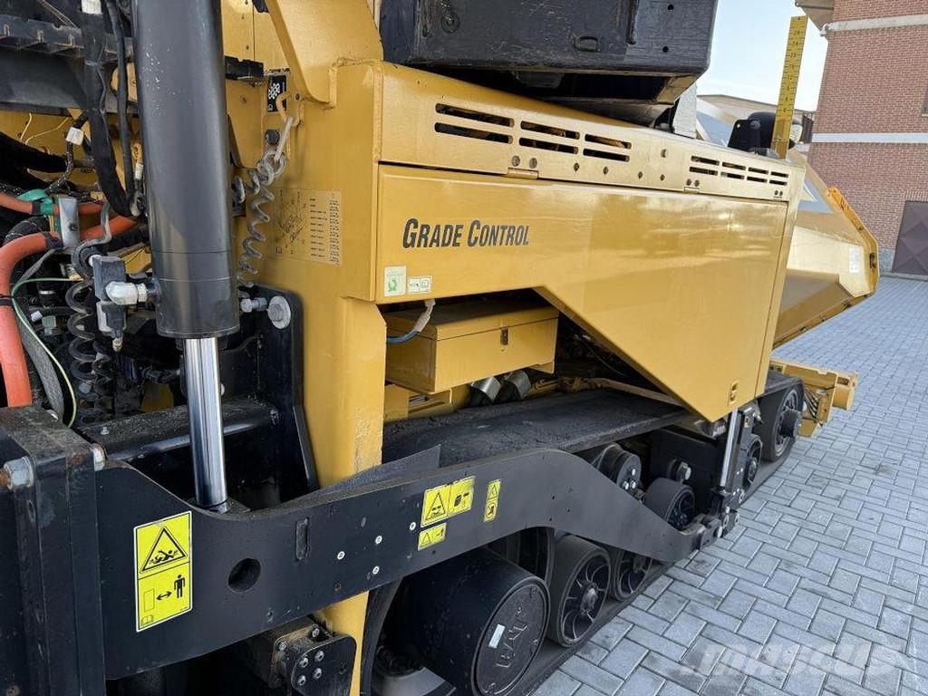 CAT AP 655F Asfaltni finišeri