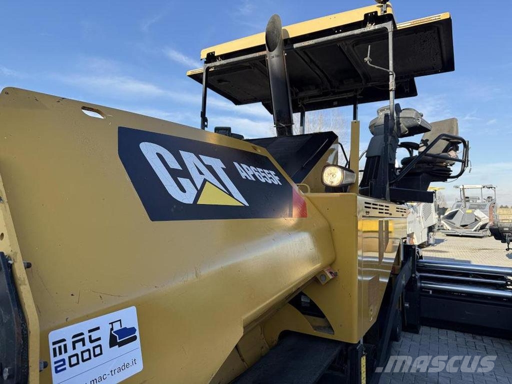 CAT AP 655F Asfaltafwerkmachines