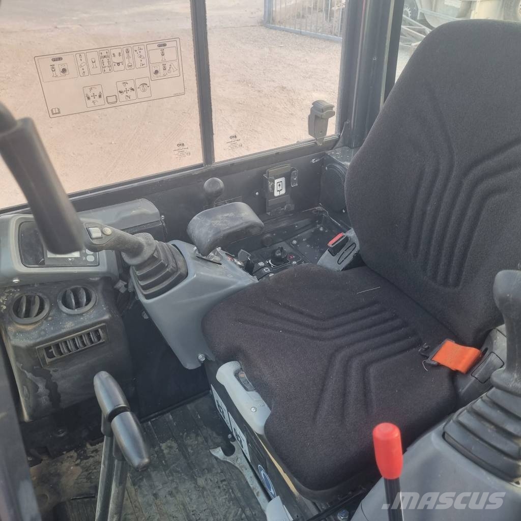 Yanmar Vio 27-6 Мини екскаватори < 7 т