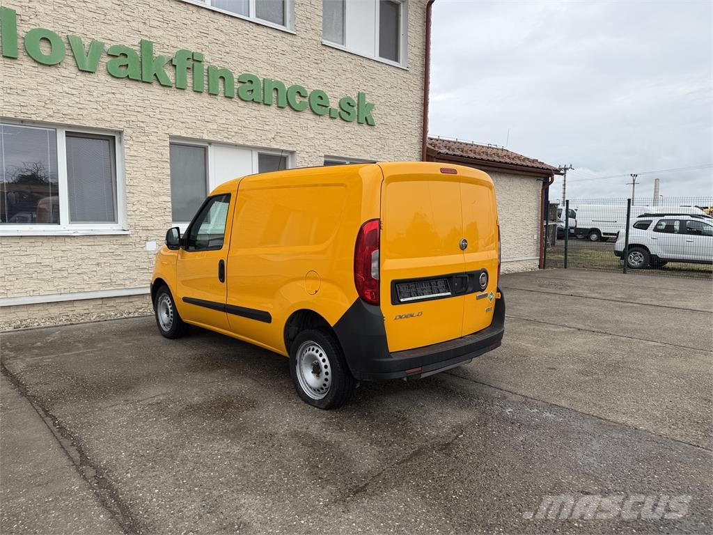 Fiat DOBLO 1,4 CNG / benzín 2 seats manual E6 VIN 513 Varebiler