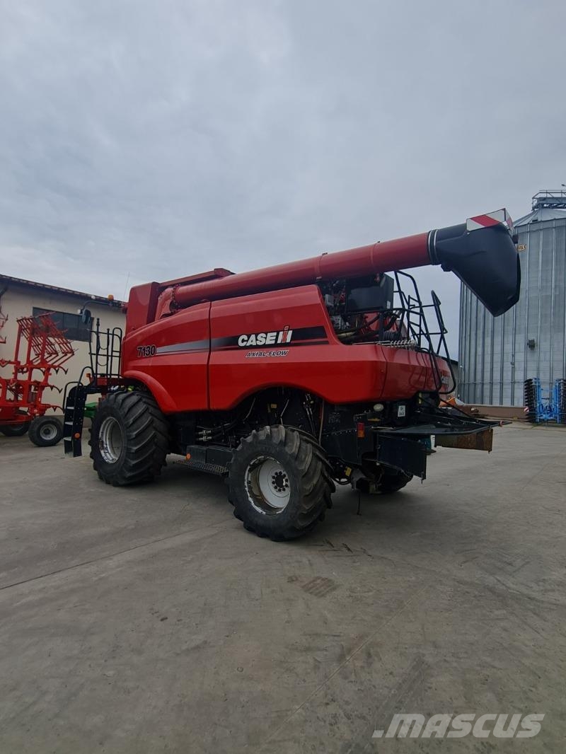 Case IH AF7130 Maaidorsmachines