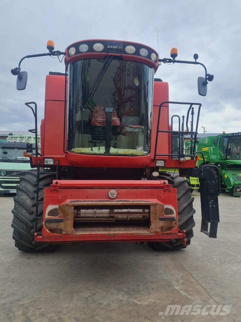 Case IH AF7130 Maaidorsmachines