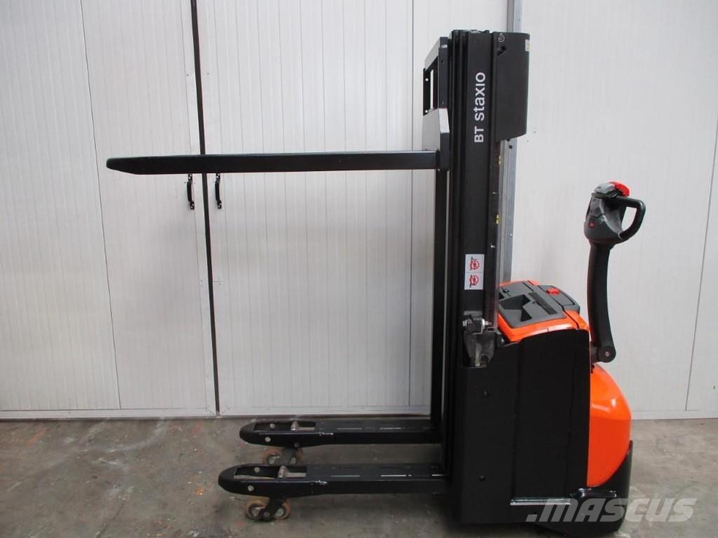 BT SWE120L Transpalette accompagnant