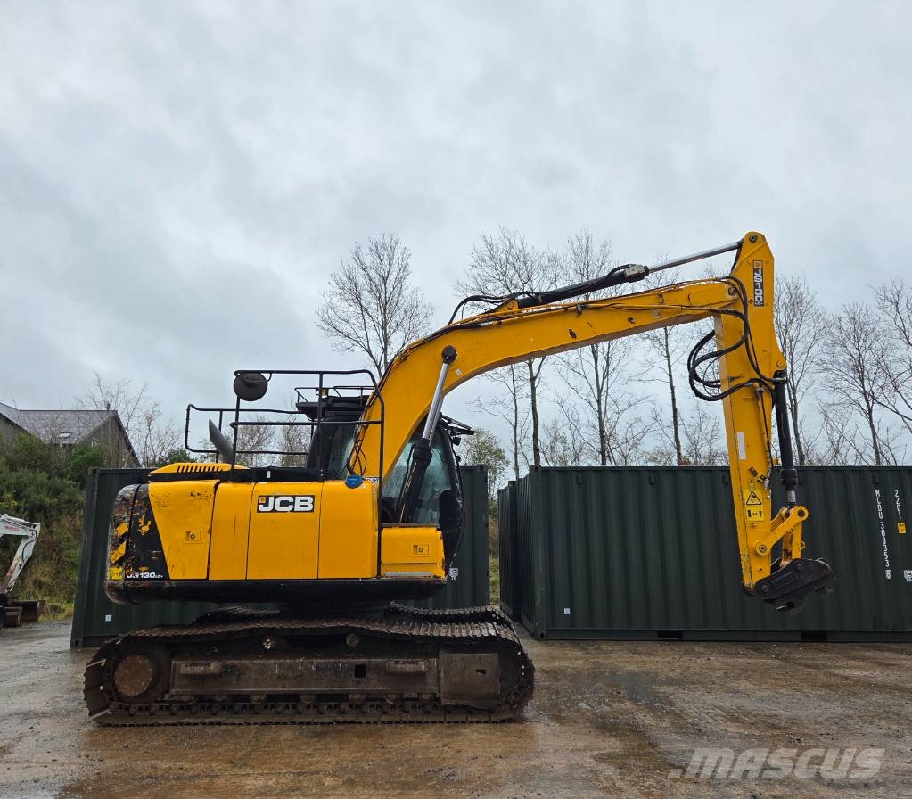 JCB JS 130 LC Escavadeiras de esteiras