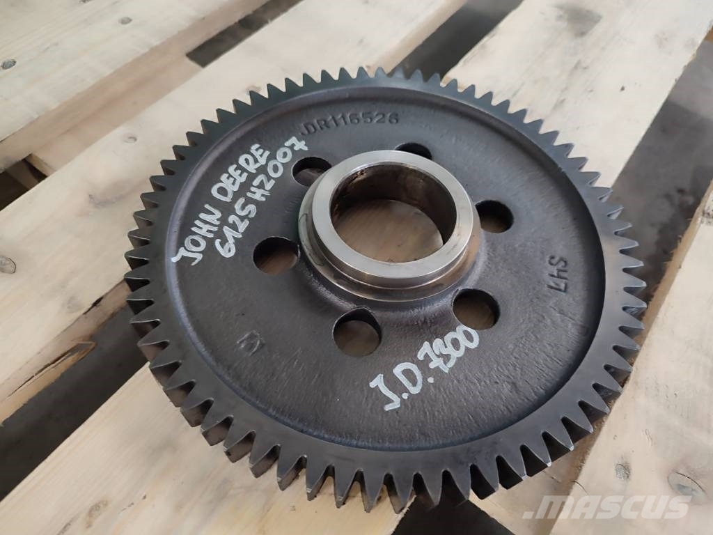 John Deere Camshaft sprocket R116526 of JOHN DEERE 6125HZ007 Mootorid