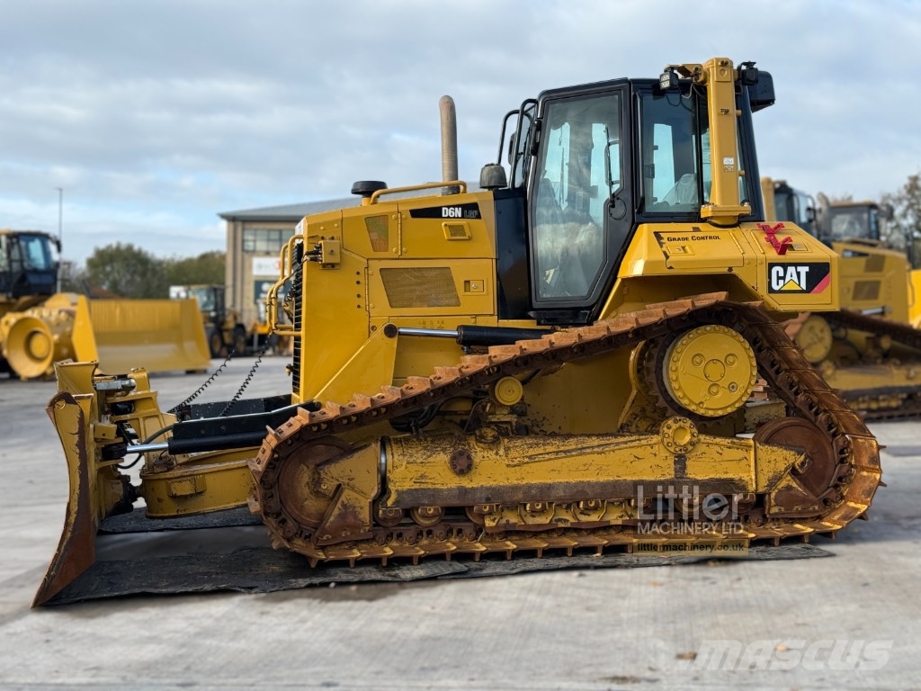 CAT D 6 N LGP Crawler dozers