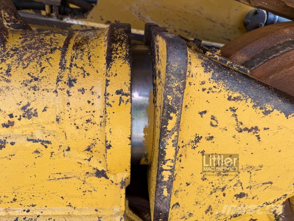 CAT D 6 N LGP Crawler dozers