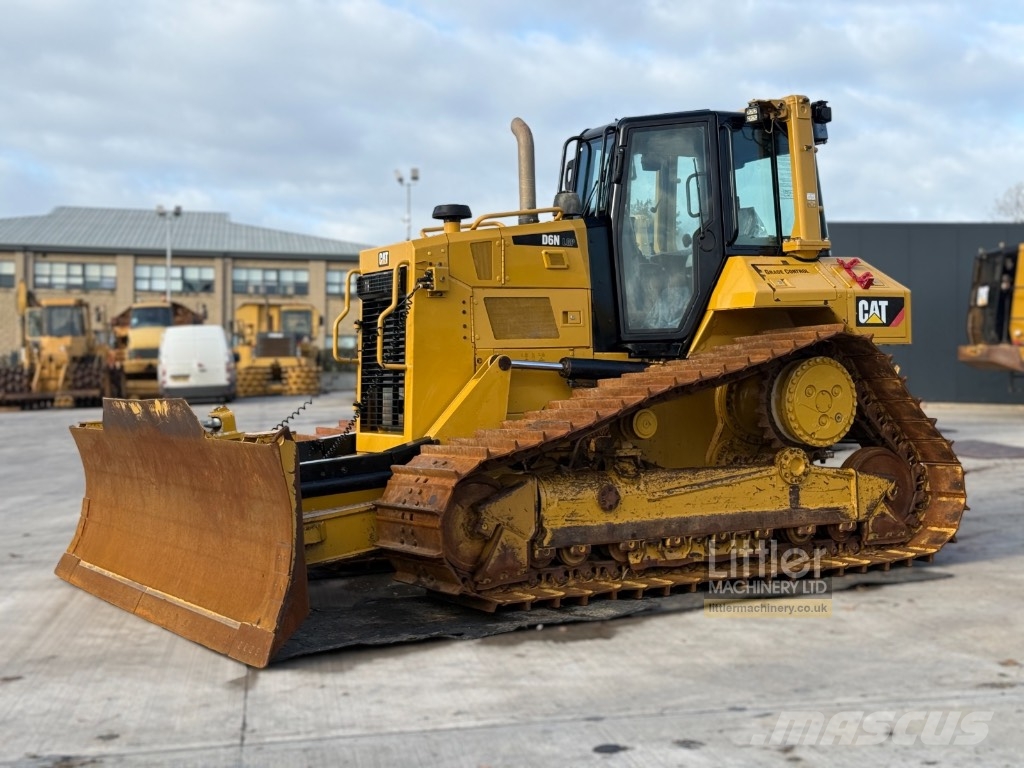 CAT D 6 N LGP Crawler dozers