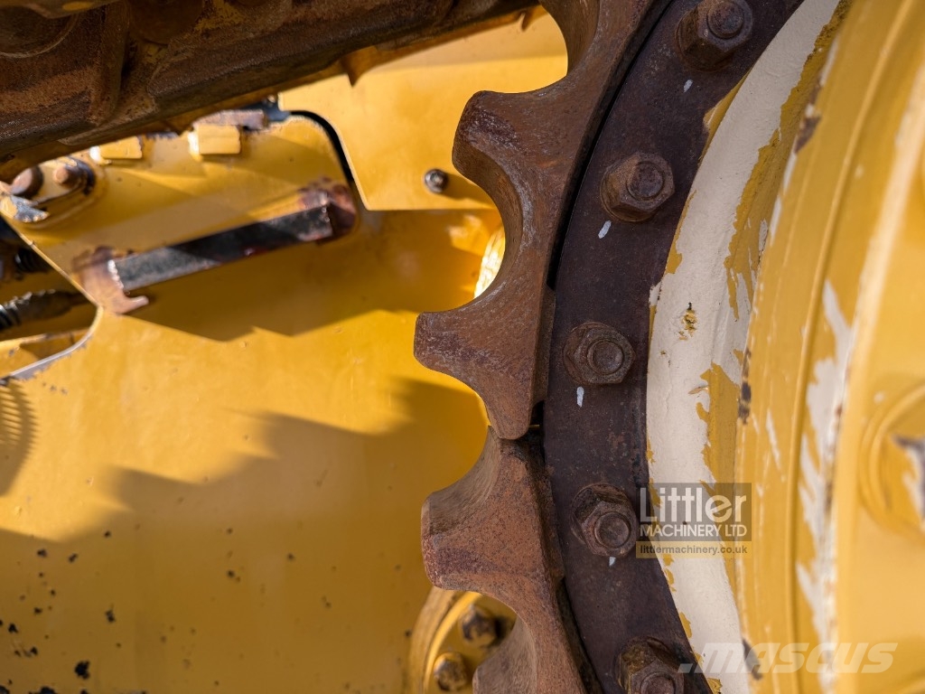 CAT D 6 N LGP Crawler dozers