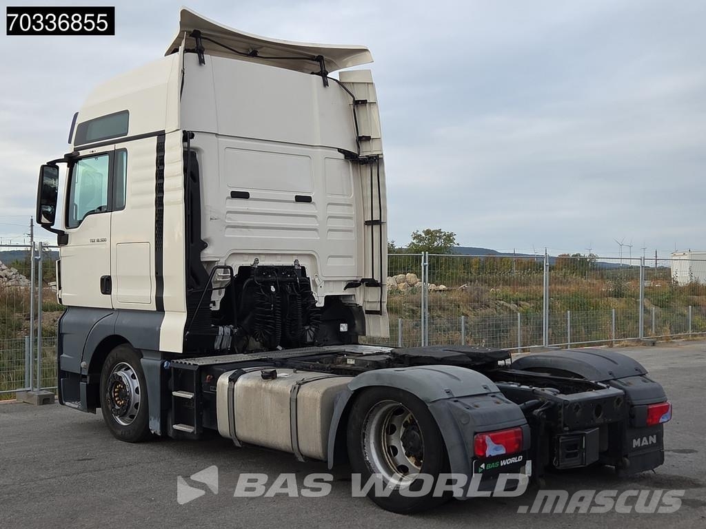 MAN TGX 18.500 TGX 4X2 XXL Mega Hebesattel Retarder 2x Trekkers