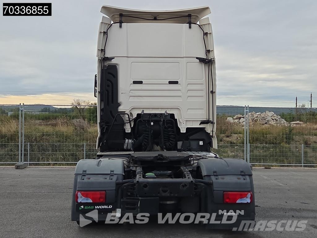 MAN TGX 18.500 TGX 4X2 XXL Mega Hebesattel Retarder 2x Dragbilar