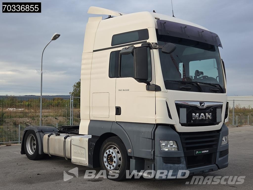 MAN TGX 18.500 TGX 4X2 XXL Mega Hebesattel Retarder 2x Trekkers