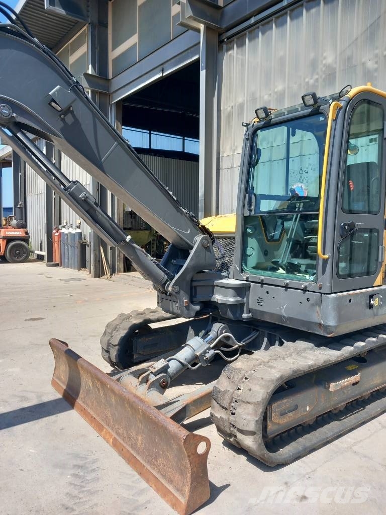 Volvo ECR 88 D Excavadoras 7t - 12t