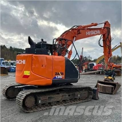 Hitachi EX135 Escavatori cingolati