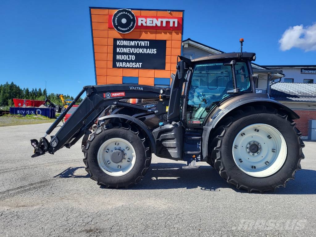 Valtra T 215 V Traktorer