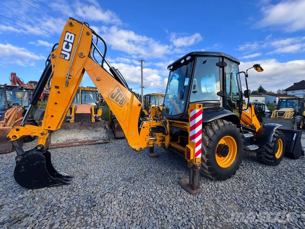 JCB 3CX Kaivurikuormaajat