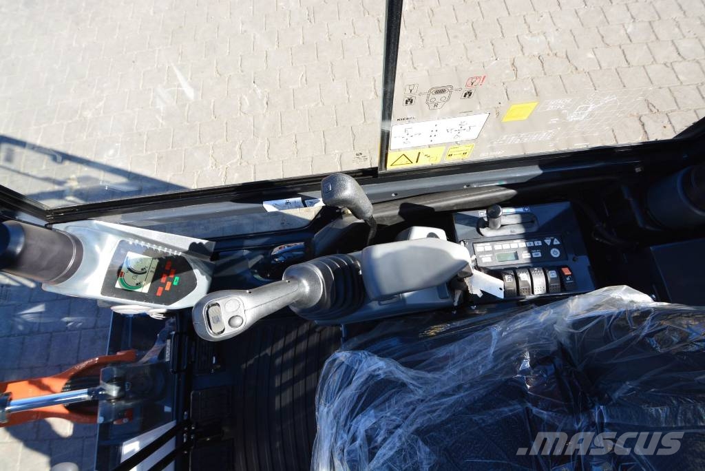 Hitachi ZX 19-6 MTC Mini ekskavatörler, 7 tona dek