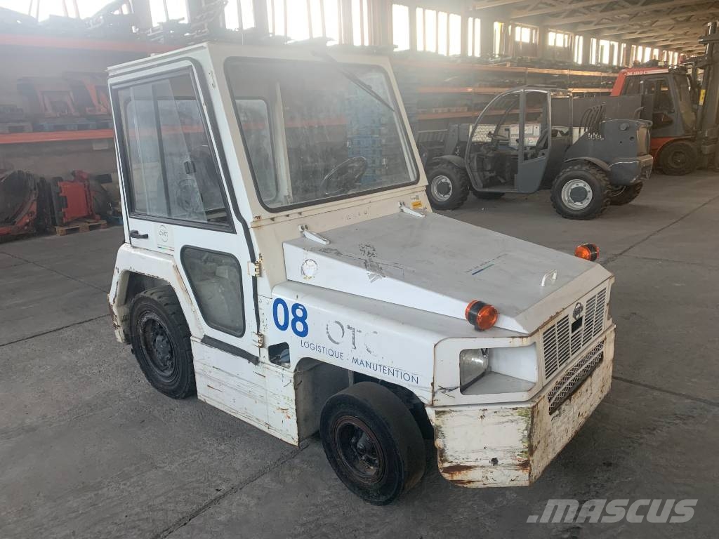 Nissan FG2500 V-2565 EO Обладнання для аеропортів