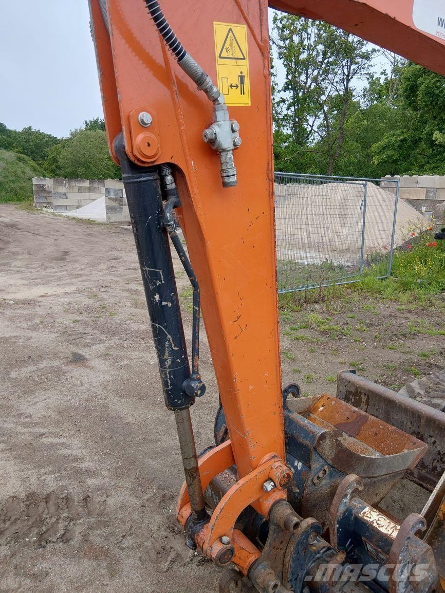Hitachi ZX33U-6 (7788) حفارات صغيرة أقل من 7 طن (حفارات صغيرة)