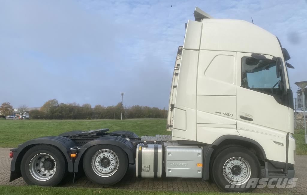 Volvo Vehicle Tractor 6x2/2 Standard Trækkere