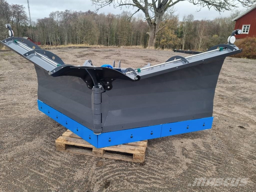 SE Equipment  Vikplog Stora BM Pflüge