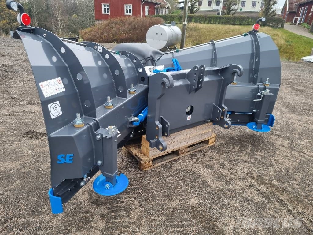 SE Equipment  Vikplog Stora BM Pflüge