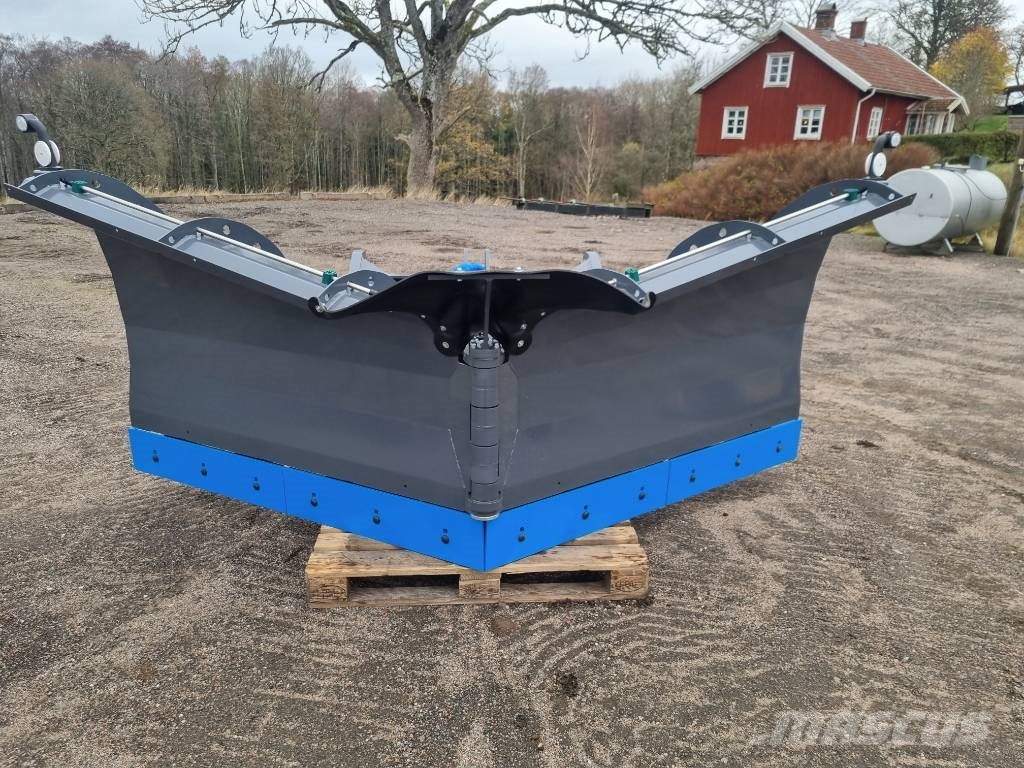 SE Equipment  Vikplog Stora BM Pflüge