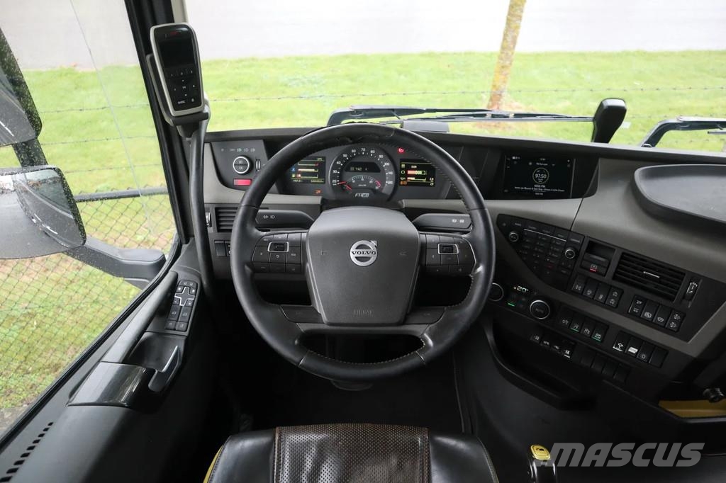 Volvo FH 16.750 6X4 | TANDEMLIFT | 80 TON | HYDR | RETAR Sadulveokid