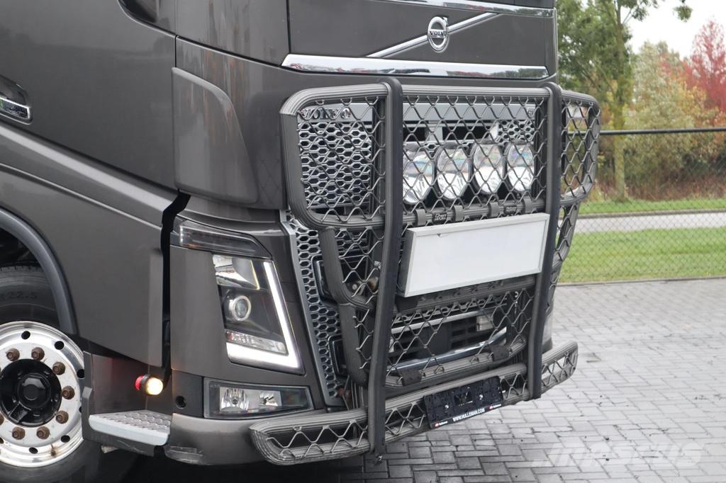 Volvo FH 16.750 6X4 | TANDEMLIFT | 80 TON | HYDR | RETAR Sadulveokid