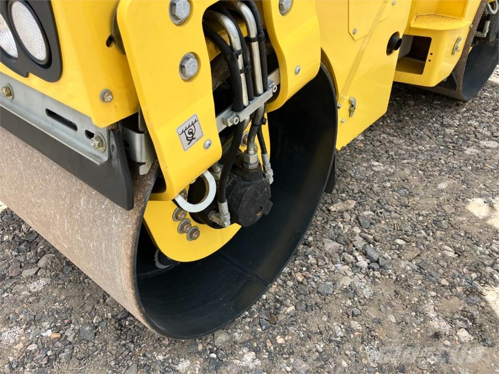 Bomag CN BW 100 AD-5 Valjci sa duplim bubnjem