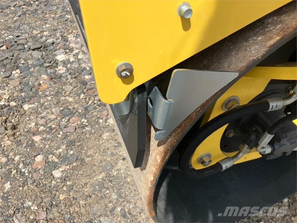 Bomag CN BW 100 AD-5 Valjci sa duplim bubnjem