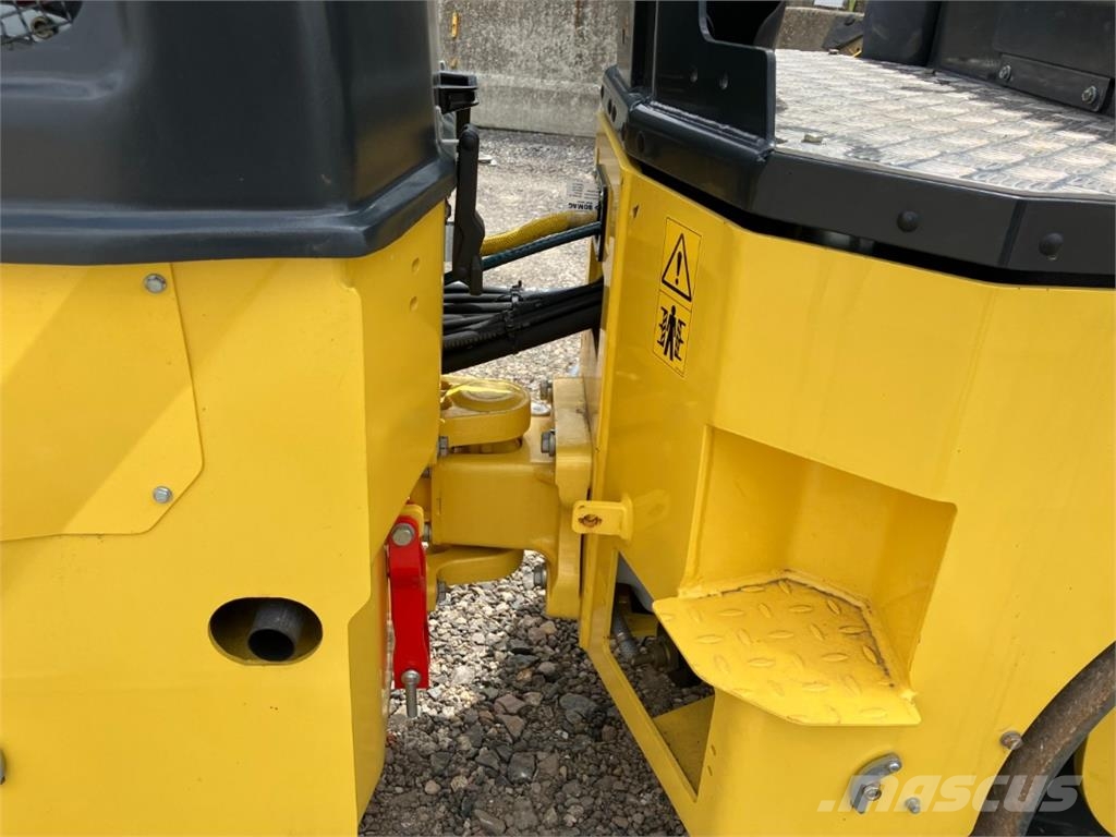 Bomag CN BW 100 AD-5 Valjci sa duplim bubnjem