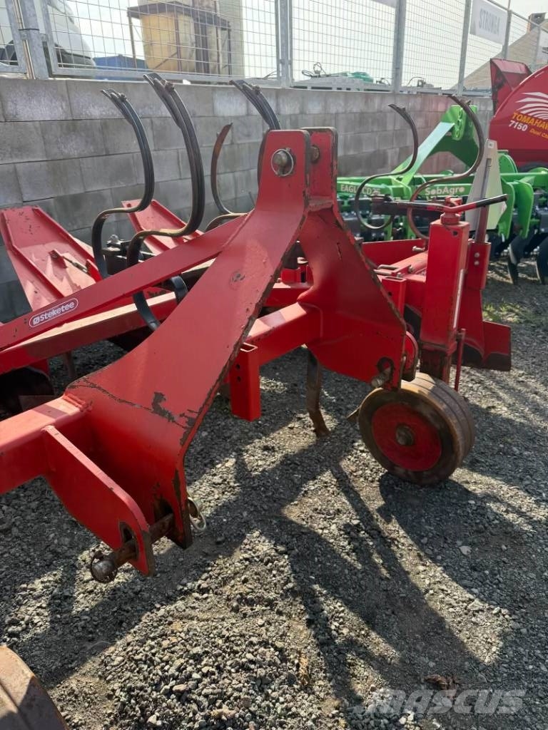 Steketee RV 3000 Καλλιεργητικές μηχανές κατά γραμμές
