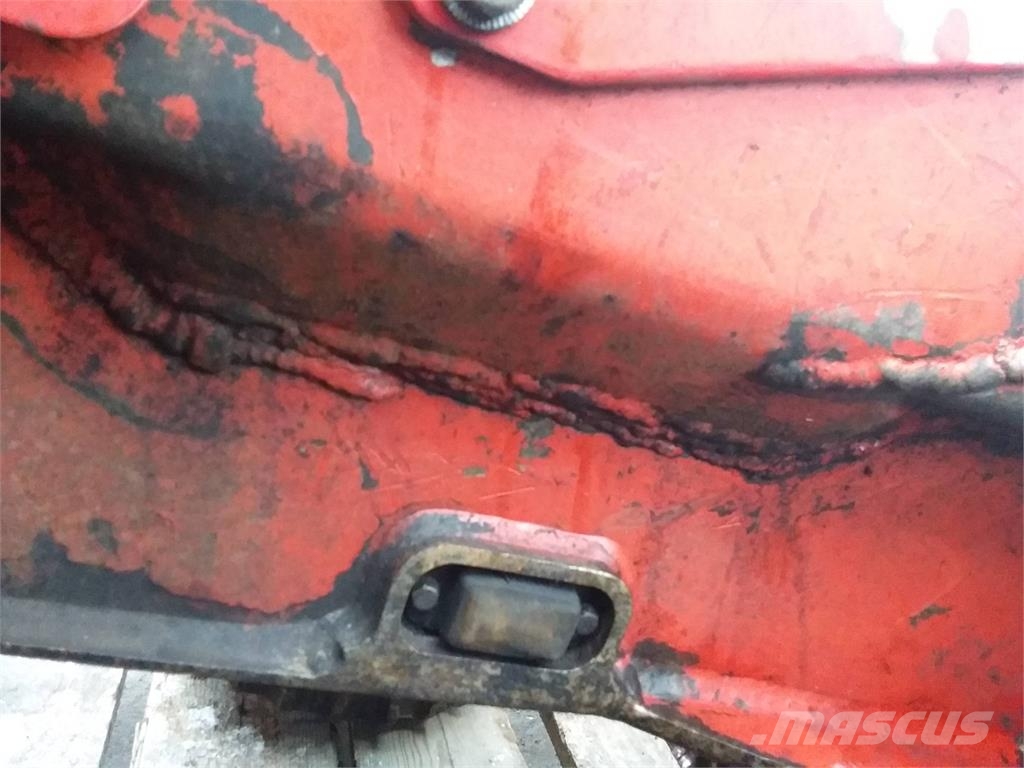 Log Max 4000T Used/Beg رؤوس حصادات