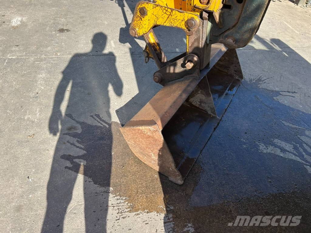 JCB 3 CX Rovokopači
