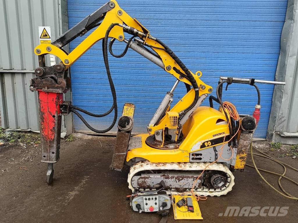 Brokk 90 husqvarna robot remote excavator digger Abrissbagger