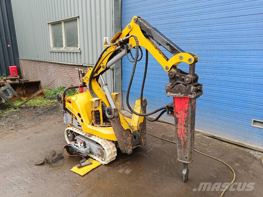 Brokk 90 husqvarna robot remote excavator digger Abrissbagger
