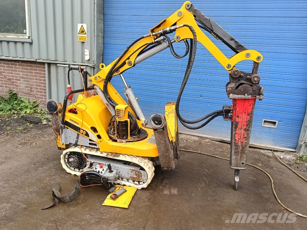 Brokk 90 husqvarna robot remote excavator digger Abrissbagger
