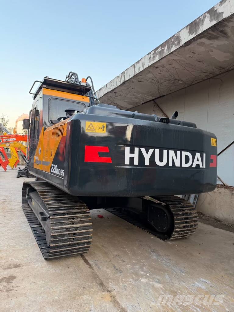 Hyundai 220LC-9S   Shanghai largest supplier Vikšriniai ekskavatoriai