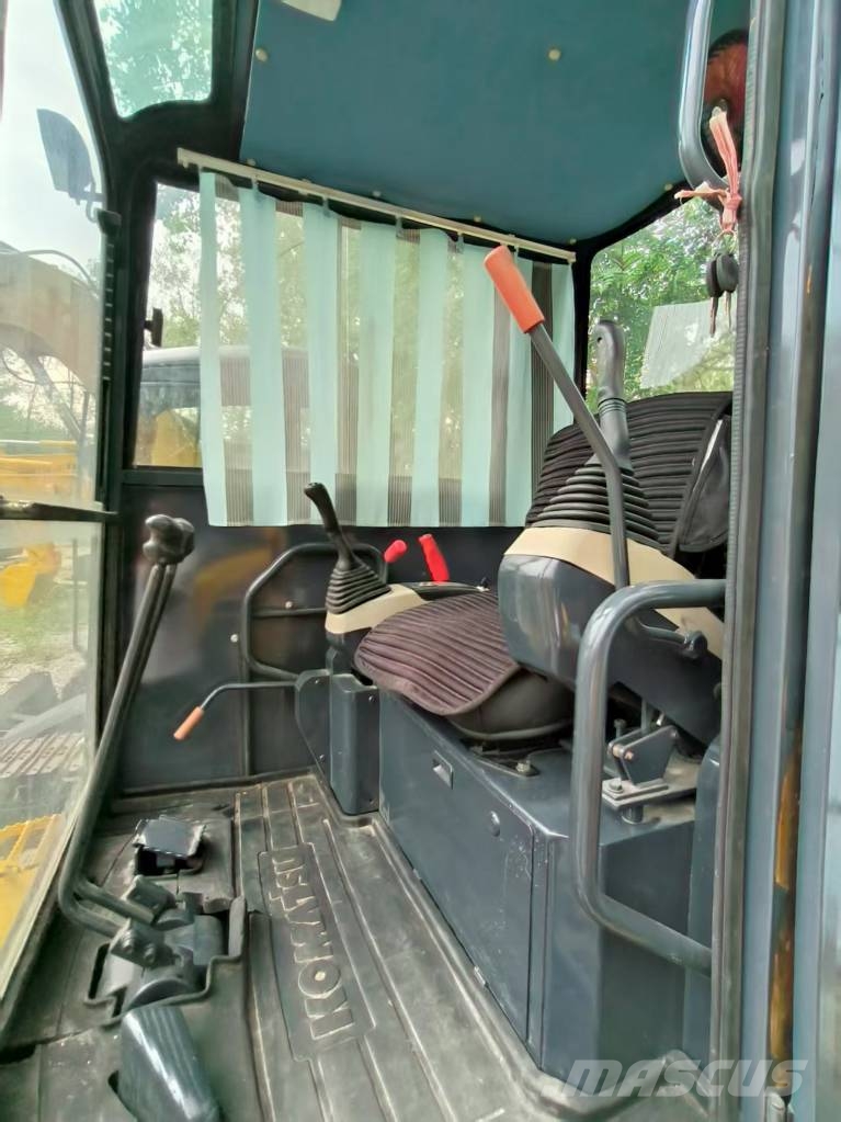 Komatsu PC 40 MR Minikoparki