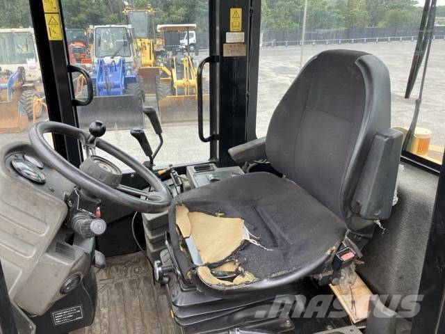 CAT 8070×3010×3590 Bandgrävare