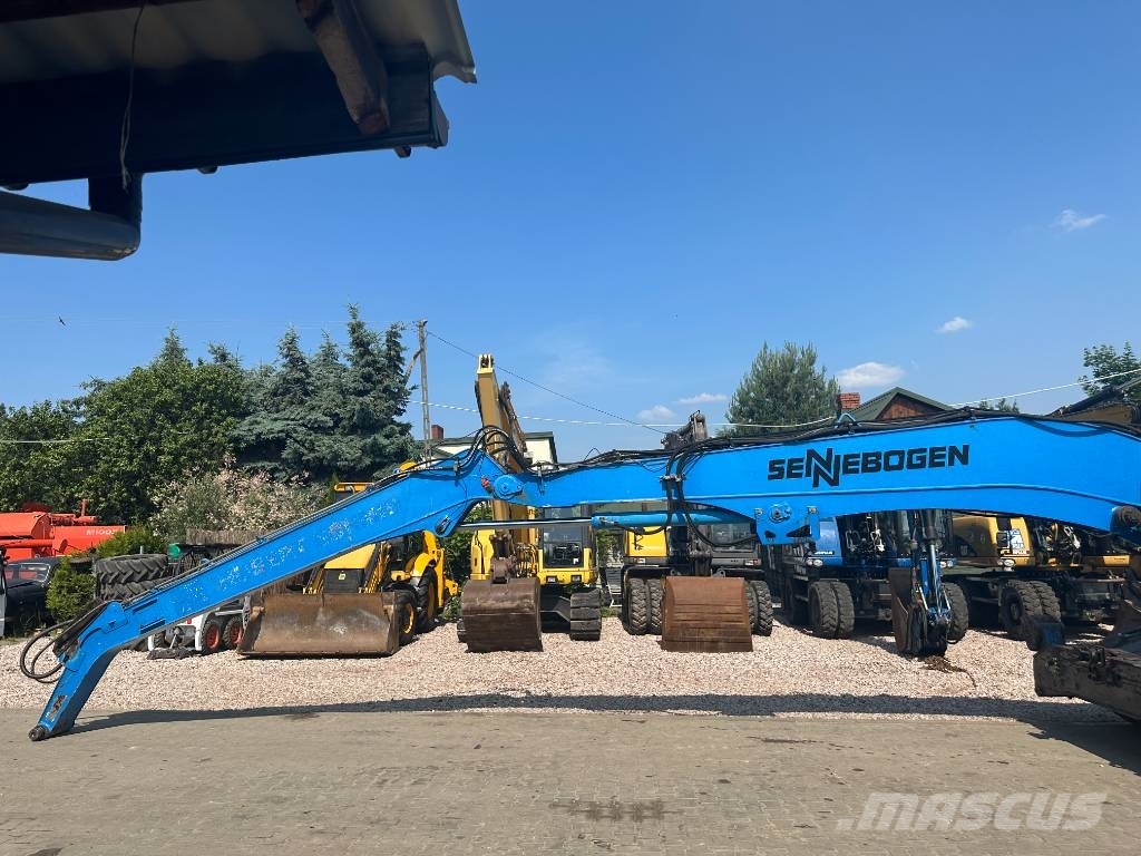 Sennebogen M 821 Waste / industry handlers